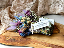 Load image into Gallery viewer, CALM + RELIEF | Eucalyptus & Amethyst with dried florals
