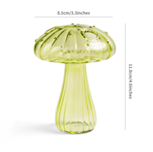 Load image into Gallery viewer, Mini Glass Mushroom Bud Vase: Green

