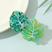 Load image into Gallery viewer, Vibrant Tropical Leaf-Shaped Botanical Hair Claw Clips: 3Leaves
