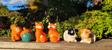 Load image into Gallery viewer, Squirrel &amp; Acorn Salt &amp; Pepper Set
