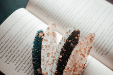 Load image into Gallery viewer, Feather Resin Bookmark: Black
