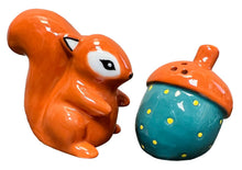 Load image into Gallery viewer, Squirrel &amp; Acorn Salt &amp; Pepper Set
