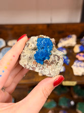 Load image into Gallery viewer, Cavansite
