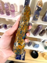 Load image into Gallery viewer, Apatite in Dendritic Agate Tower
