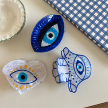 Load image into Gallery viewer, Hamsa Hand &amp; Heart Evil Eye Design Hair Clip: Eye
